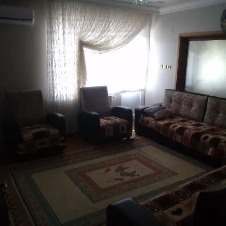 Doburca Kat 3 Apartment